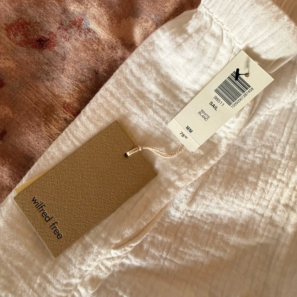 Aritzia Wilfred white line pants